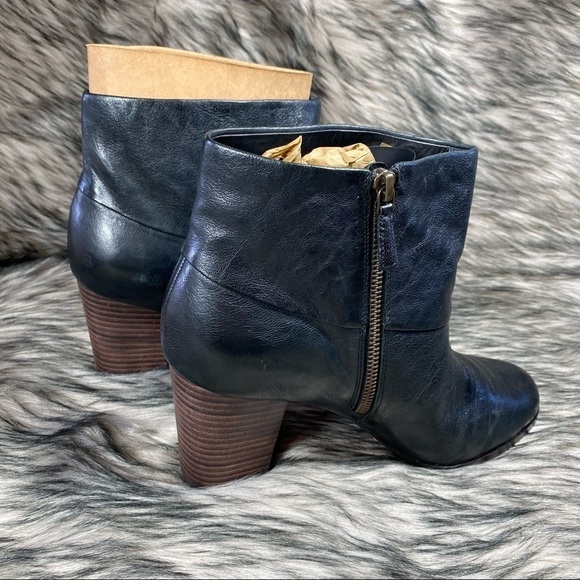 BLACK Cassidy Bootie Ankle Boot Block Heel - Picture 9 of 12